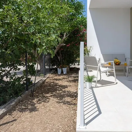 Noce Apartman Kastela